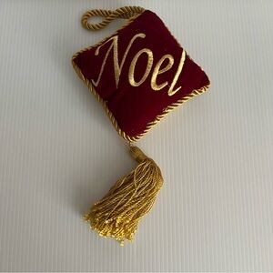 Noel Christmas Pillow Ornament Maroon Velvet God Tassel Embroidered 4” x 4”